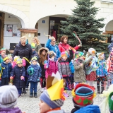 uroczyste-powitanie-wiosny-tancami-wierszami-i-piosenkami-na-rynku-m
