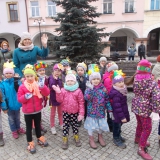 uroczyste-powitanie-wiosny-tancami-wierszami-i-piosenkami-na-rynku-m
