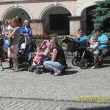 rodzice-ogladaja-dzieci