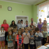 uroczyste-zawieszanie-i-swiecenie-krzyzy-w-salach-przedszkolnych