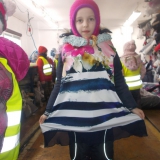 skrzaty-zwiedzaja-zaklad-produkcyjny-textile