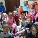 dzieci-w-bibliotece