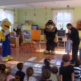 policjant-w-przedszkolu
