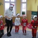 dzieci-z-mikolajem